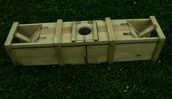 Kastenfalle Massivholz 120x20x22 cm zum Lebendfang von Ratte, Marder & Kaninchen